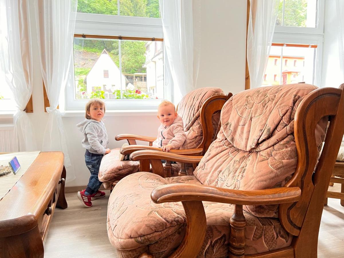 Pension Pod Skalou Hřensko Exteriér fotografie