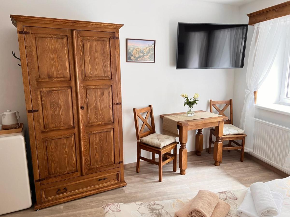 Pension Pod Skalou Hřensko Exteriér fotografie