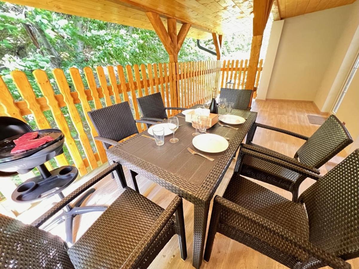 Pension Pod Skalou Hřensko Exteriér fotografie